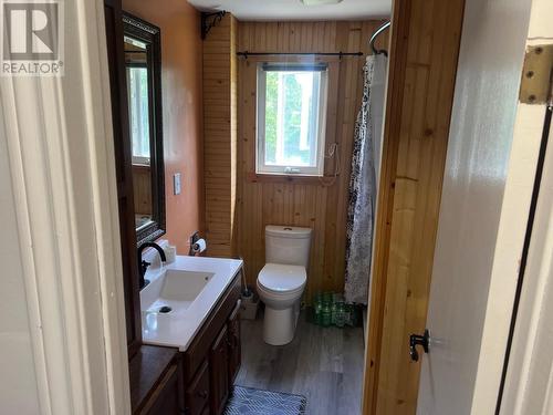 21 Eley Rd, Iron Bridge, ON - Indoor Photo Showing Bathroom