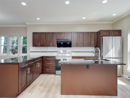 3277 Piper Rd, Langford, BC 