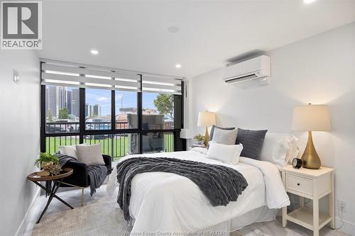 111 Riverside Drive East Unit# 116, Windsor, ON - Indoor Photo Showing Bedroom
