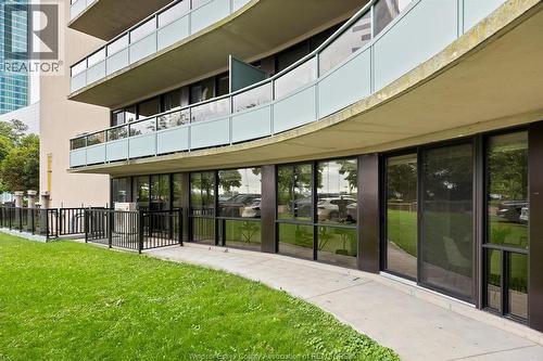 111 Riverside Drive East Unit# 116, Windsor, ON - Outdoor