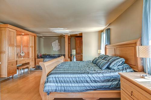 Chambre à coucher principale - 1660  - 1662 Rue Principale, Saint-Cuthbert, QC - Indoor Photo Showing Bedroom