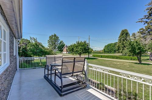 Terrasse - 1660  - 1662 Rue Principale, Saint-Cuthbert, QC - Outdoor