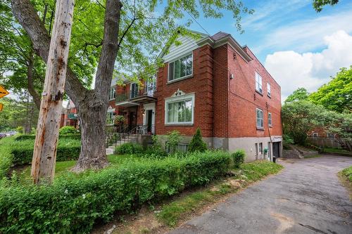 Garage - 4829 Rue Fulton, Montréal (Côte-Des-Neiges/Notre-Dame-De-Grâce), QC - Outdoor