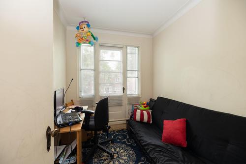 Chambre à coucher - 4829 Rue Fulton, Montréal (Côte-Des-Neiges/Notre-Dame-De-Grâce), QC - Indoor Photo Showing Other Room