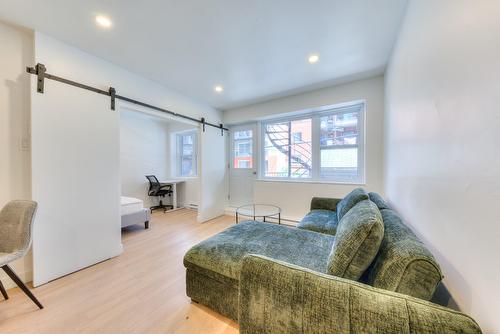 Living room - 205-3475 Rue Durocher, Montréal (Le Plateau-Mont-Royal), QC - Indoor