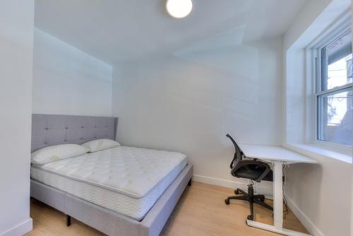 Bedroom - 205-3475 Rue Durocher, Montréal (Le Plateau-Mont-Royal), QC - Indoor Photo Showing Bedroom