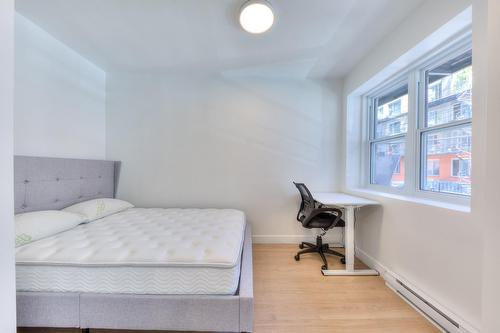 Bedroom - 205-3475 Rue Durocher, Montréal (Le Plateau-Mont-Royal), QC - Indoor Photo Showing Bedroom
