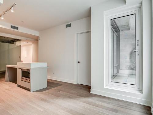 Living room - 307-1288 Rue St-Antoine O., Montréal (Ville-Marie), QC - Indoor Photo Showing Other Room