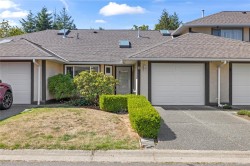 11-454 Morison Ave  Parksville, BC V9P 2M6