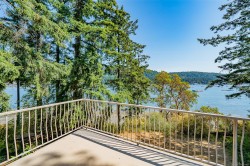 5030 Limberis Dr  Ladysmith, BC V9G 1M6