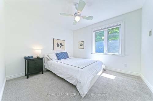 1614 Nottawasaga Concession Rd 10 N/A, Clearview, ON - Indoor Photo Showing Bedroom