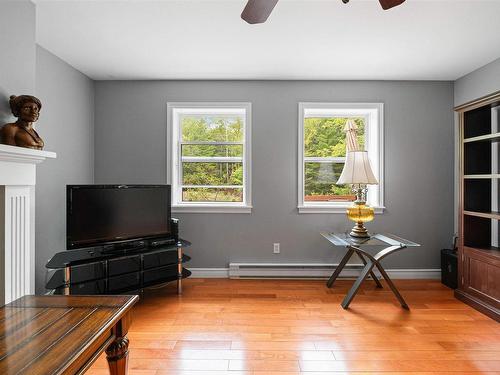 60 Blue Forest Lane, Hammonds Plains, NS 