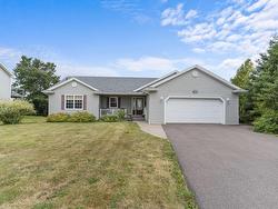 10 Southway Crescent  Charlottetown, PE C1E 2K4