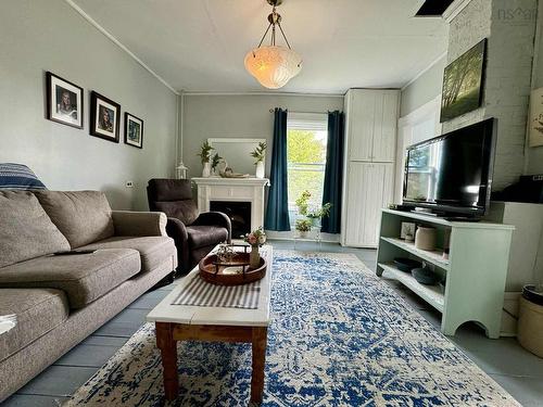 4132 Sonora, Sherbrooke, NS 