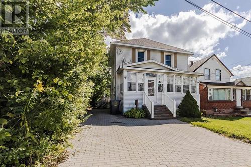 68 Pine ST  Sault Ste. Marie, ON P6A 3Y1