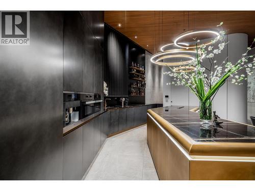 3478 Marine Drive, West Vancouver, BC - Indoor