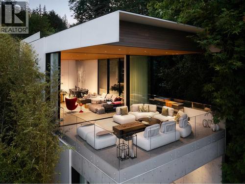 3478 Marine Drive, West Vancouver, BC - Outdoor