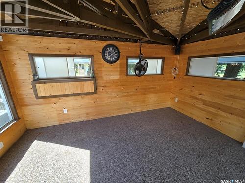 605 Elgin Street, Weyburn, SK - Indoor Photo Showing Other Room