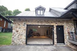 Garage - 