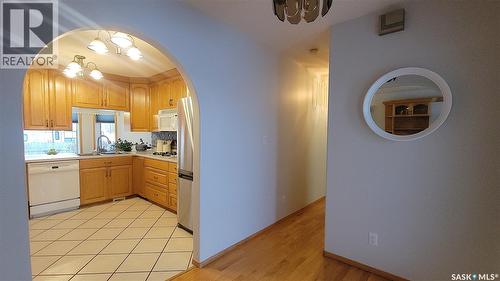 210 3Rd Street E, Vanscoy, SK - Indoor Photo Showing Kitchen With Double Sink