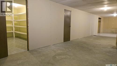 210 3Rd Street E, Vanscoy, SK - Indoor