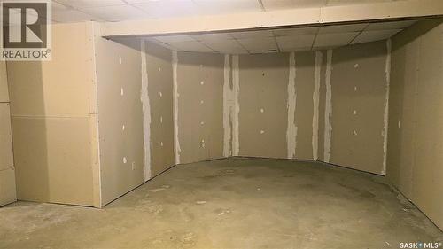 210 3Rd Street E, Vanscoy, SK - Indoor