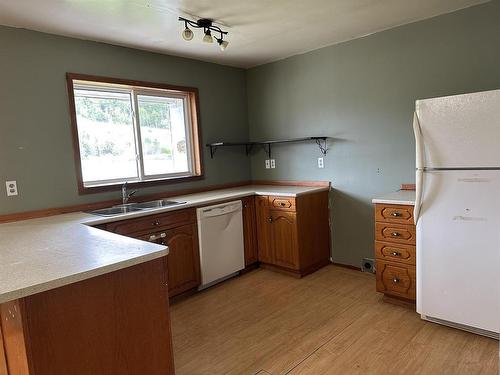 100 Centennial Drive, Schreiber, ON 