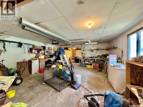 205 Main Street, Gerald, SK - Indoor Photo Showing Garage