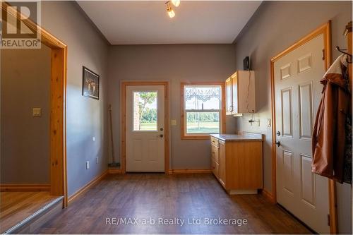 324500 Mount Elgin Road, South-West Oxford, ON - Indoor Photo Showing Other Room