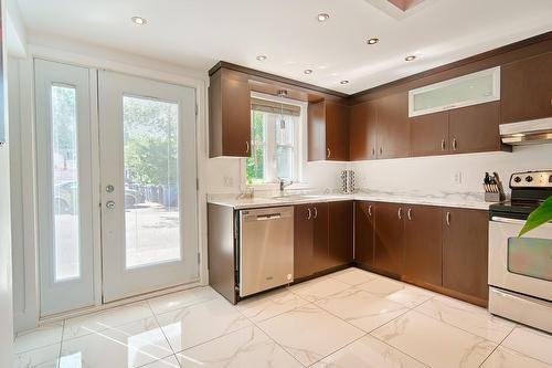 Cuisine - 387 Rue Collard, Alma, QC - Indoor Photo Showing Kitchen