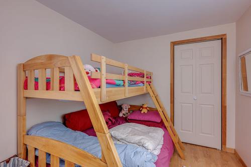 Bedroom - 1109 Ch. De La Paix, Saint-Sauveur, QC - Indoor Photo Showing Bedroom