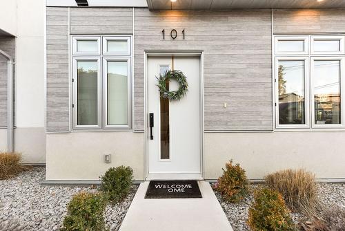 101-222 Lee Avenue  Penticton, BC V2A 0G2
