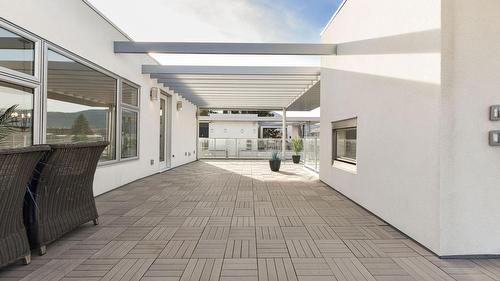 101-222 Lee Avenue, Penticton, BC - Outdoor With Exterior