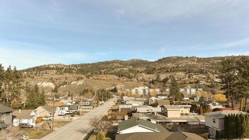 101-222 Lee Avenue, Penticton, BC - Outdoor With View