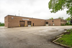 355 Dissette Street  Bradford West Gwillimbury, ON L3Z 3G9