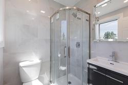 Salle de bains attenante à la CCP - 