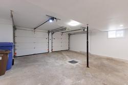 Garage - 