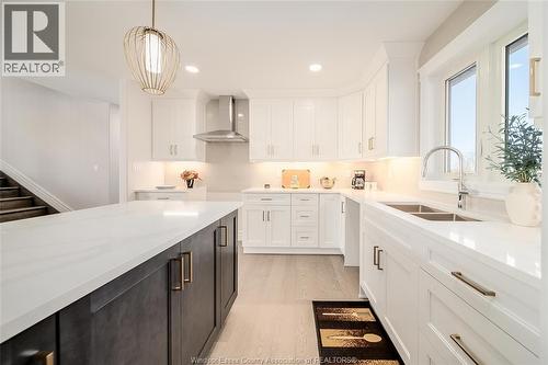 629 Summit Street, Lakeshore, ON - Indoor Photo Showing Kitchen With Double Sink With Upgraded Kitchen