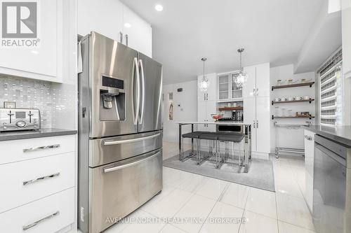 2163 Johnston Road, Ottawa, ON - Indoor Photo Showing Kitchen With Stainless Steel Kitchen With Upgraded Kitchen