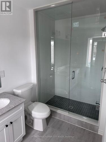 154 Rockface Trail, Caledon, ON - Indoor Photo Showing Bathroom