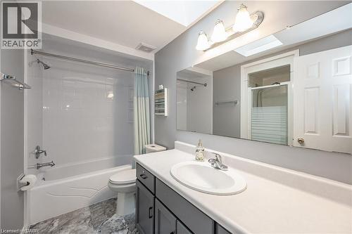 108 Jackpine Place, Waterloo, ON - Indoor Photo Showing Bathroom