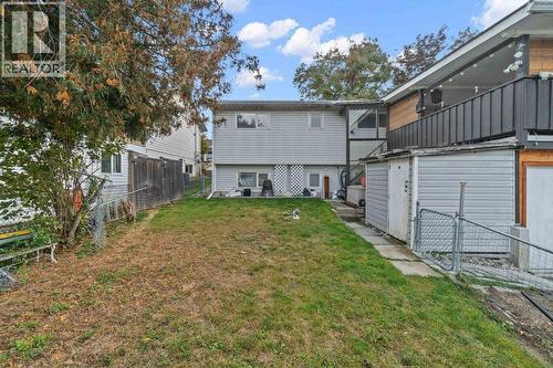 341 2 Street Se, Salmon Arm, BC - Outdoor With Exterior