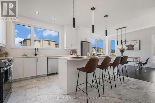 19 Rutile Street, Clarence-Rockland, ON - Indoor Photo Showing Kitchen With Upgraded Kitchen