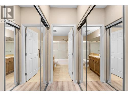 1007 Harvey Avenue Unit# 206, Kelowna, BC - Indoor