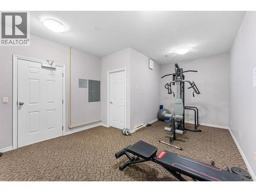 1007 Harvey Avenue Unit# 206, Kelowna, BC - Indoor Photo Showing Gym Room
