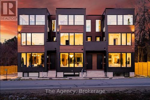 1,2,3 - 145 KANDAHAR LANE  Collingwood, ON L9Y 0N3