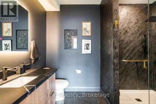 1,2,3 - 145 Kandahar Lane, Blue Mountains, ON - Indoor Photo Showing Bathroom