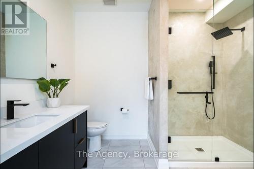 1,2,3 - 145 Kandahar Lane, Blue Mountains, ON - Indoor Photo Showing Bathroom