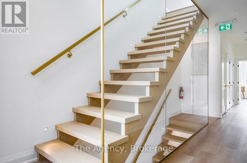 1,2,3 - 145 Kandahar Lane, Blue Mountains, ON - Indoor Photo Showing Other Room