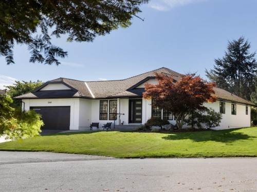 2545 Newman Rd, Central Saanich, BC 